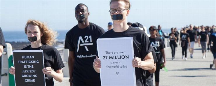 體育大年盡情狂歡，同時也不要忽視大賽帶來的黑暗 