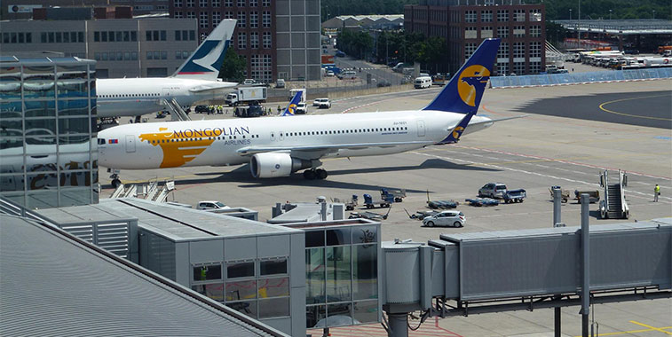 DEAL第019期：UA簽約迪拜馴馬場，MCS拿下中超轉播版權 