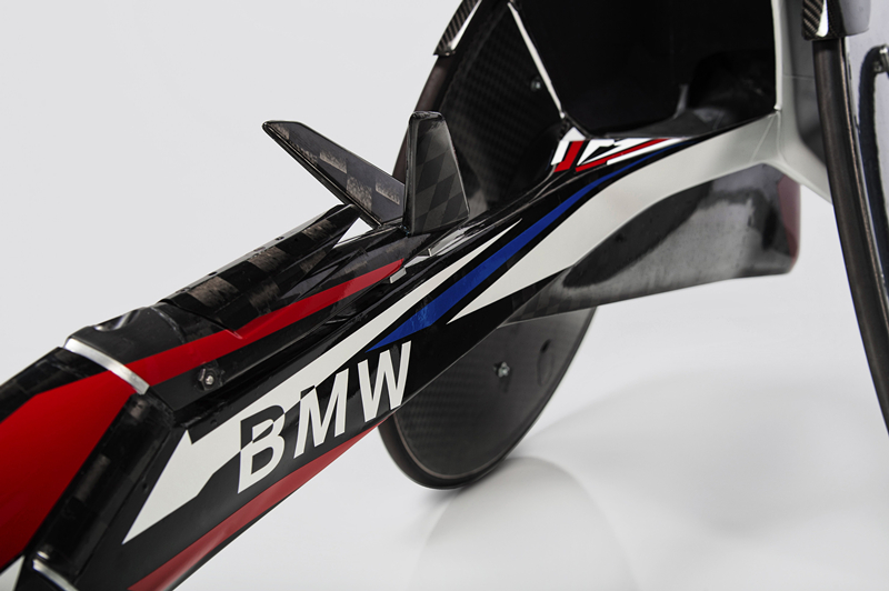 美國殘奧會擁有了一架“宇宙飛船”，看看寶馬怎么做到的？ 