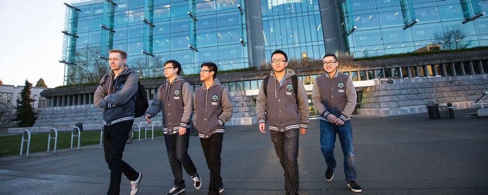 美國(guó)大學(xué)建300平方米電競(jìng)場(chǎng)館，高校電競(jìng)的春天已經(jīng)到來(lái)？ 