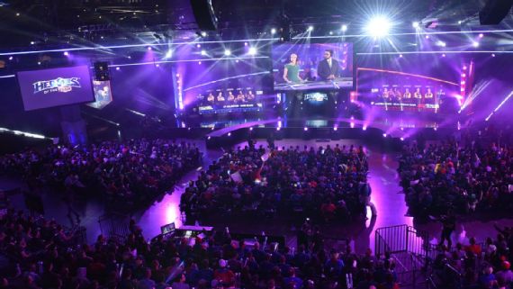 美國(guó)大學(xué)建300平方米電競(jìng)場(chǎng)館，高校電競(jìng)的春天已經(jīng)到來(lái)？ 