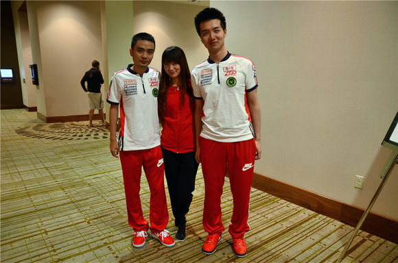 周奕專欄 ：Ruru，一個(gè)孤獨(dú)的電競(jìng)女強(qiáng)人 