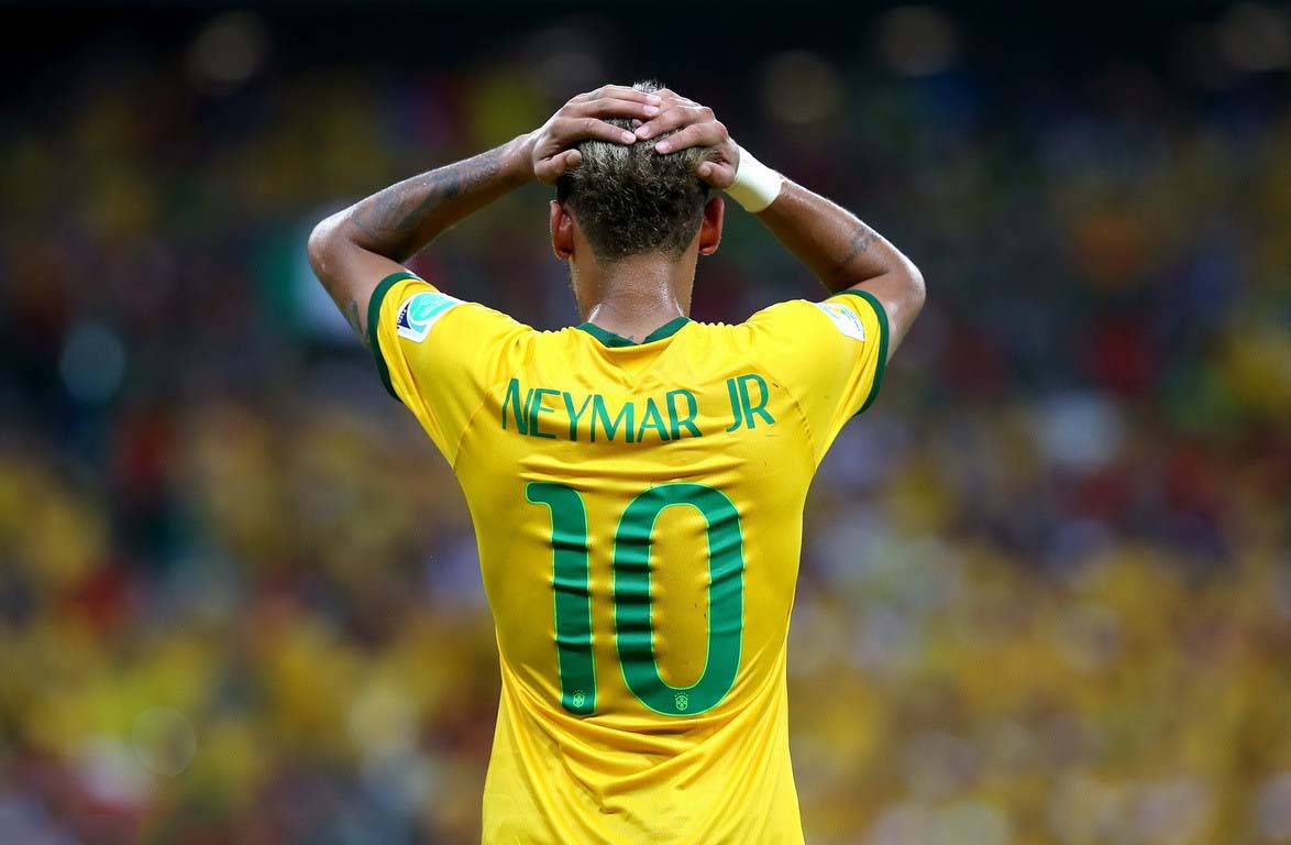 1462763769854402.jpg 足球產業評估簡報:運動裝備消費尚處冰凍期