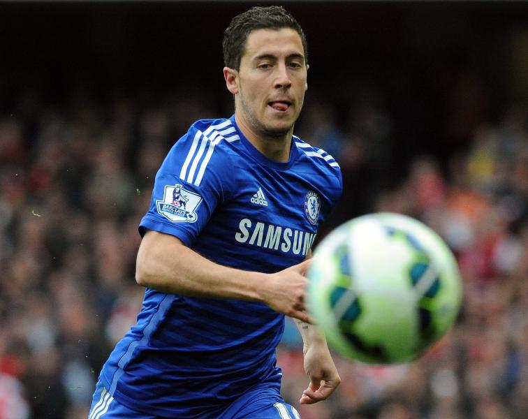 1463319492546158.jpg 福布斯足球運(yùn)動(dòng)員收入榜:C羅力壓梅西登頂