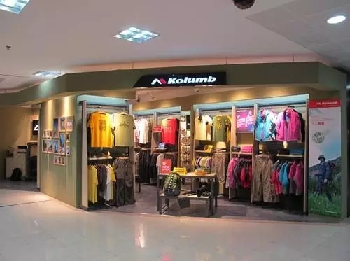 上市不到5個月，董事長就“跑路”了！這家戶外運動品牌為何落??？ 