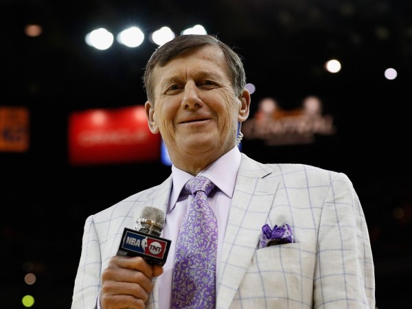 1466041096147922.jpg 暖心之舉!患病名記薩格將為abc/ESPN出鏡報道總決賽第六戰