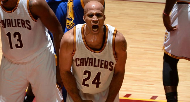 1466158438379722.png 騎士逆襲贏得搶七奪冠機(jī)會(huì),社交媒體可能是幕后功臣