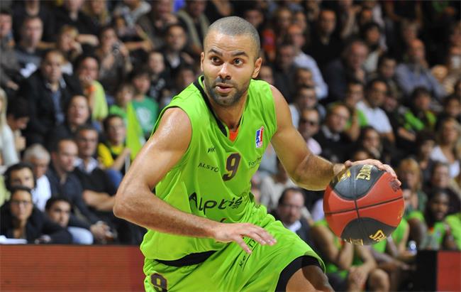 馬刺球星帕克當(dāng)老板率隊奪冠，霸道總裁的高管之路才剛啟程 