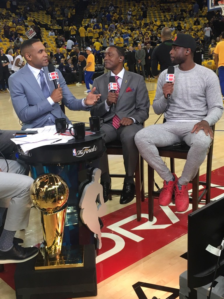 體育商業視角滾動播報總決賽：騎士奪冠克利夫蘭預計收2億美元 