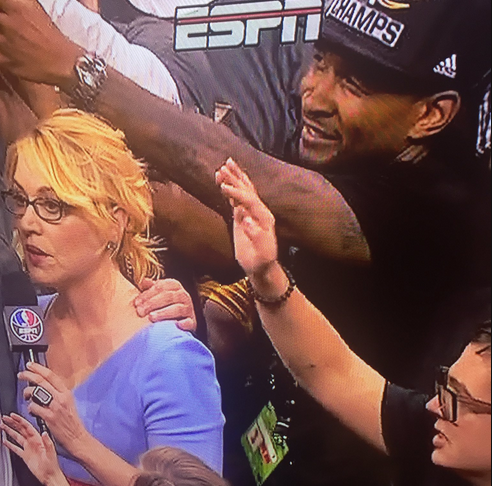 體育商業視角滾動播報總決賽：騎士奪冠克利夫蘭預計收2億美元 