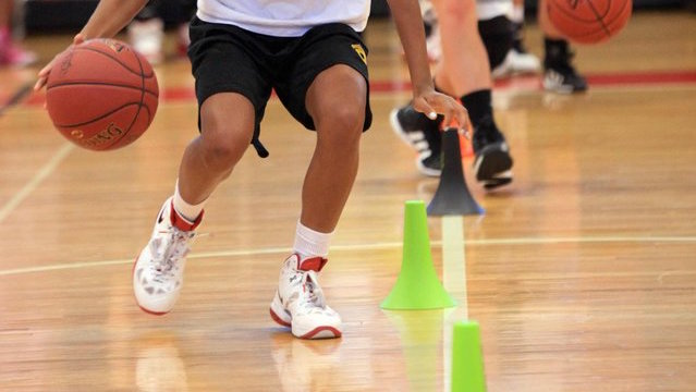 iSports第023期：App教你像球星一樣思考，智能座椅讓你不再錯過進球 